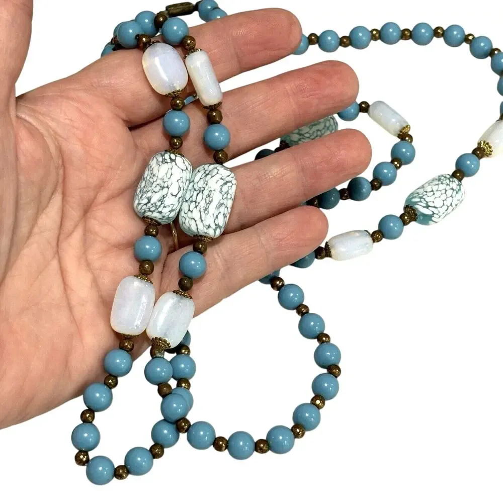 Single Strand Blue White & Gold Beaded Necklace Vintage Art Glass Opalescent